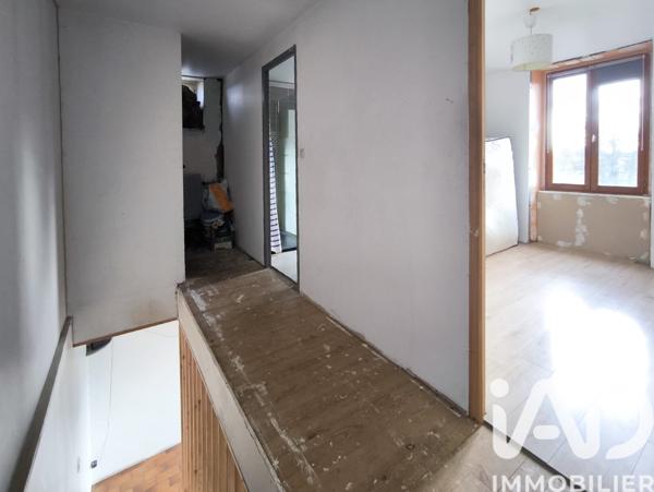 Maison à vendre 4 pièces 122 m² Bourgvallées