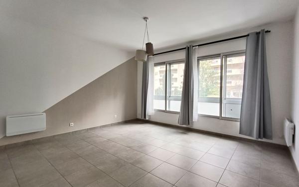 Appartement à vendre    3 pièces • 60,73 m2 Lyon 6