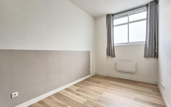 Appartement à vendre    3 pièces • 60,73 m2 Lyon 6