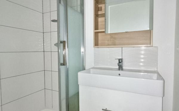 Appartement à vendre    3 pièces • 60,73 m2 Lyon 6