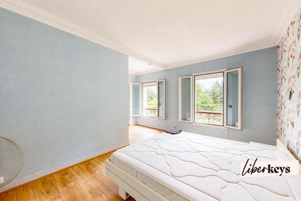 Propriété de 221 m² carrez zt 274 m² surface totale de 7 pièces dans le Vexin à la lisière de la Troesne à Trie-Château 60590 
