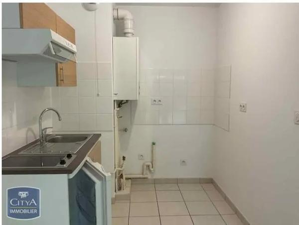 Appartement à louer 2 pièces 43.2m² Joué-lès-Tours (37300)