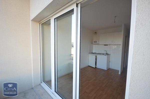 Location appartement Cholet (49300) 1 pièce 20m²