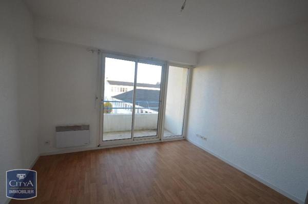 Location appartement Cholet (49300) 1 pièce 20m²