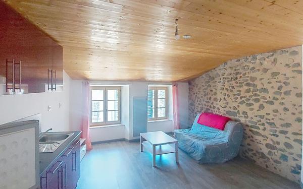 Appartement à louer    2 pièces • 34 m2 Saint-Flour