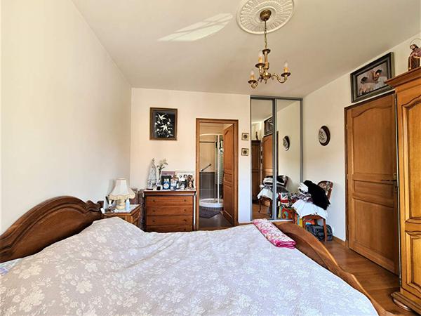 Maison 6 pièces 200 m2