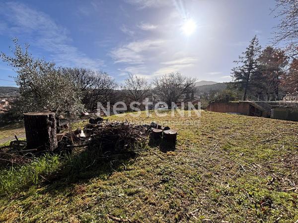 Terrain à vendre à Gardanne - 900m² - Permis de construire accepté.