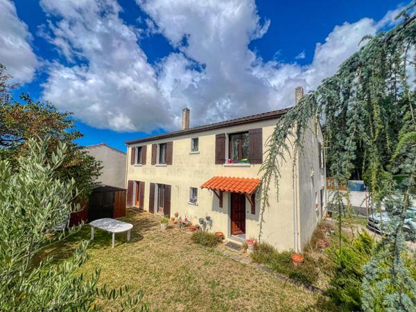 Vaux-sur-Mer Quartier La Roche Maison familiale sur beau terrain de 600 m² Vaux sur mer