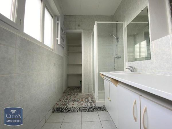 Appartement à louer 2 pièces 41.59m²