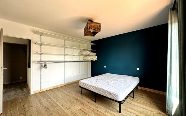 Appartement à louer    4 pièces •  Le Soler