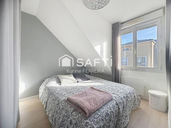 Magnifique 2 pièces – Balcon + Parking – Proche Gare, Bus & A6