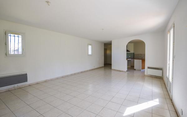 Maison à vendre    4 pièces •  Rochefort-du-Gard