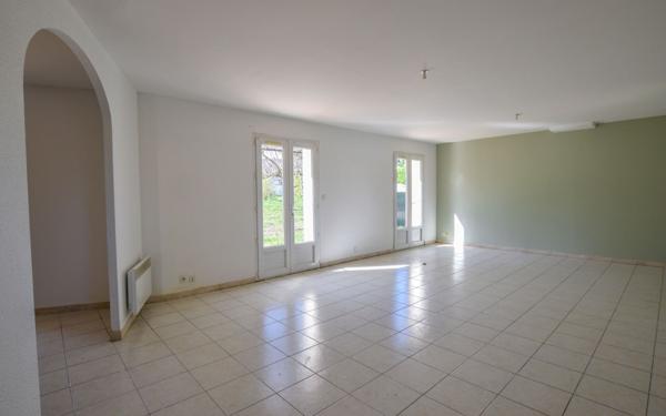 Maison à vendre    4 pièces •  Rochefort-du-Gard