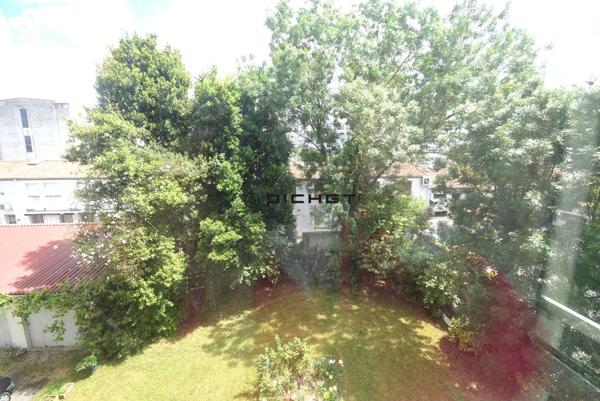 Appartement 4 pièces 90 m² LA ROCHELLE - 17000