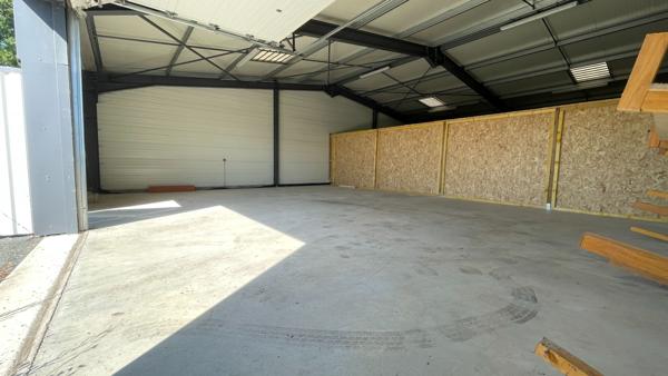Locaux commercaux Pont L Abbe D Arnoult 486 m2
