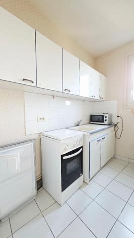 BOURGES CENTRE APPARTEMENT 42.3 m2 2 PIECES ASCENSEUR