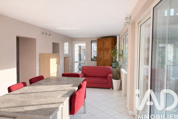Maison à vendre 5 pièces 140 m² Authume