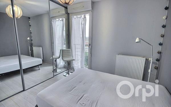 Appartement à louer    3 pièces •  Élancourt