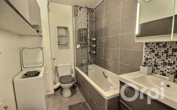 Appartement à louer    3 pièces •  Élancourt