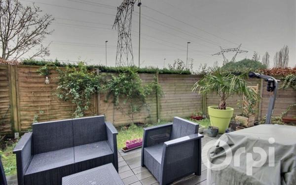 Appartement à louer    3 pièces •  Élancourt