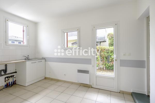 Maison 3 pièces - 75 m² Exclusivité efficity