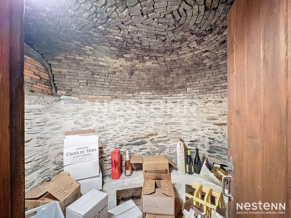 A VENDRE EXCLUSIVITÉ Longère Saint Barthélemy d'Anjou 3 chambres /1 bureau 4000 m² terrain