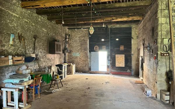 Maison à vendre    10 pièces • 250 m2 Saint-Pons-de-Mauchiens