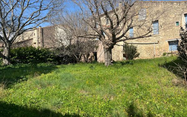 Maison à vendre    10 pièces • 250 m2 Saint-Pons-de-Mauchiens