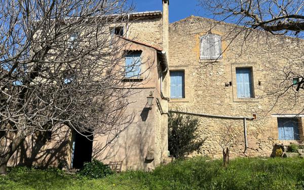 Maison à vendre    10 pièces • 250 m2 Saint-Pons-de-Mauchiens