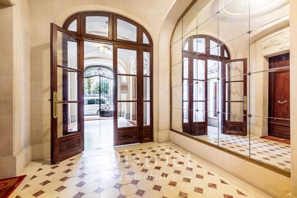 # Appartement – 226m² – Paris 16ème