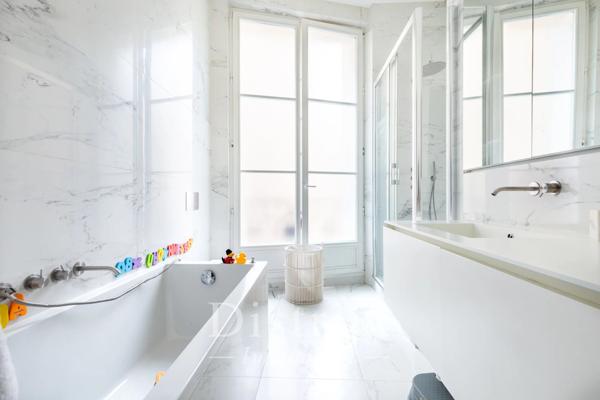 # Appartement – 226m² – Paris 16ème