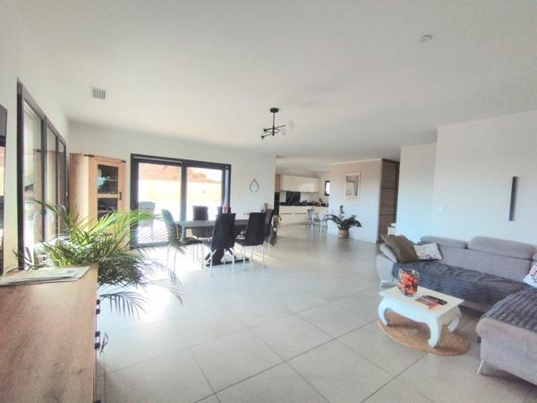 Maison 4 pièces – 118 m² habitables – Vue mer – Garage de 136 m2 à Folelli, Penta di Casinca (Haute-Corse)