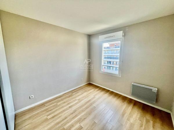 Appartement Cergy 3 pièce(s) 66 m2 199 000 € **  - Référence  5282