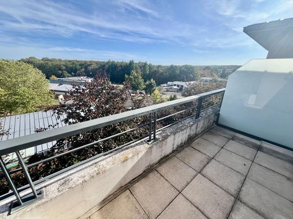 Appartement Cergy 3 pièce(s) 66 m2 199 000 € **  - Référence  5282