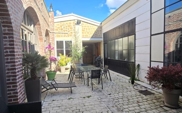 Maison à vendre    6 pièces •  Saint-Maur-des-Fossés