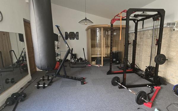 Maison à vendre    6 pièces •  Saint-Maur-des-Fossés