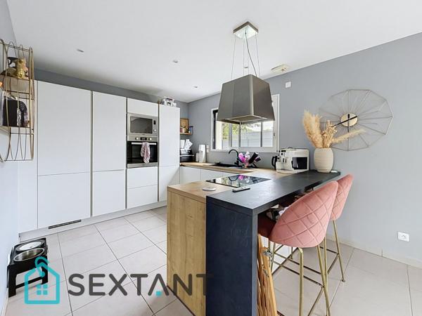 Maison comtemporaine 160 m 2 , 6 chambres