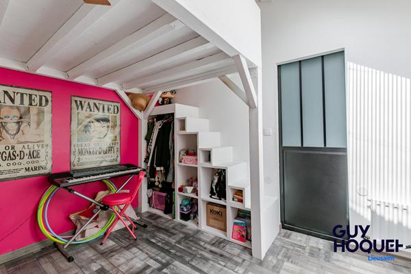 Maison de caractère de 166 m² avec dépendance et piscine à Lieusaint (77127)