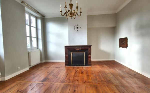 Maison à vendre    6 pièces •  Tartas