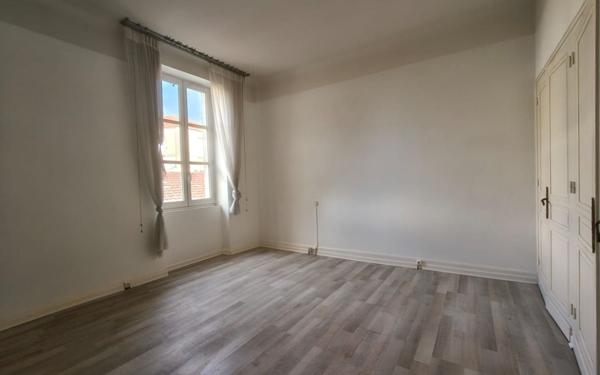 Maison à vendre    6 pièces •  Tartas