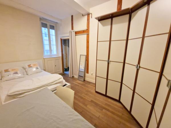 Lyon (69002) T3 meublé au coeur de lyon rue Grenette, Disponible le 21/05 !