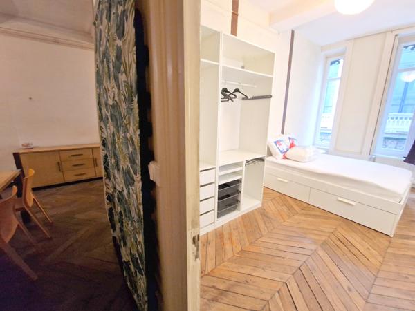 Lyon (69002) T3 meublé au coeur de lyon rue Grenette, Disponible le 21/05 !