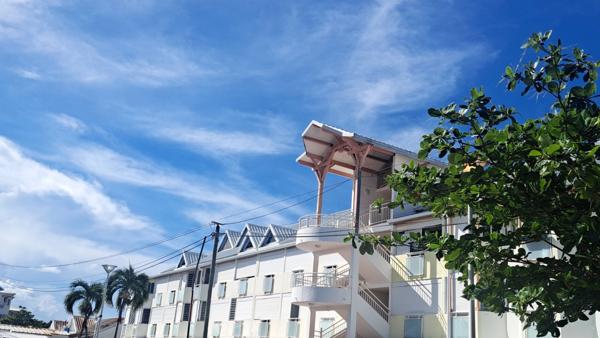 Élégance et Vue Marina au Cœur de Saint-François