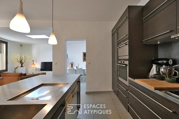 Maison de ville rénovée avec patio