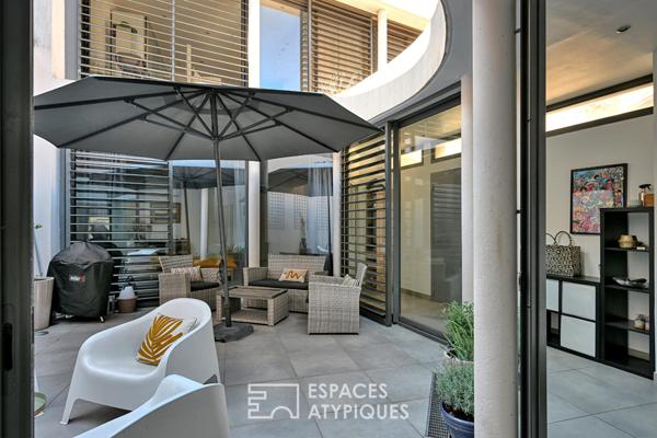 Maison de ville rénovée avec patio