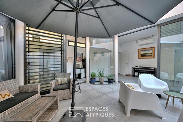 Maison de ville rénovée avec patio