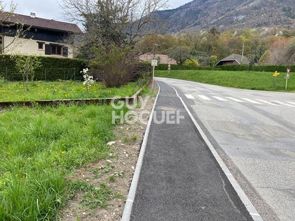 Terrain Mercury 770 M². A voir rapidement !