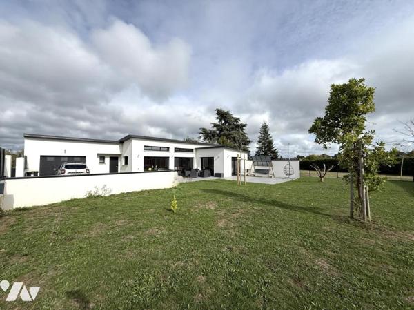 PLUNERET  À PROXIMITÉ IMMÉDIATE D’AURAY – MAISON NEUVE DE 2024 – 148 M²  PLAIN-PIED – TERRAIN 894 M²