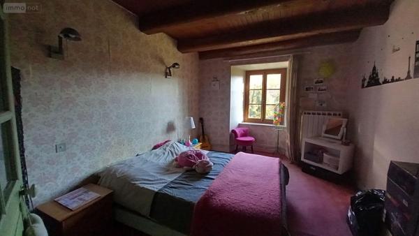 Maison à vendre à Andelat dans le Cantal (15100), ref : FG/2458   
LE SAILHANT