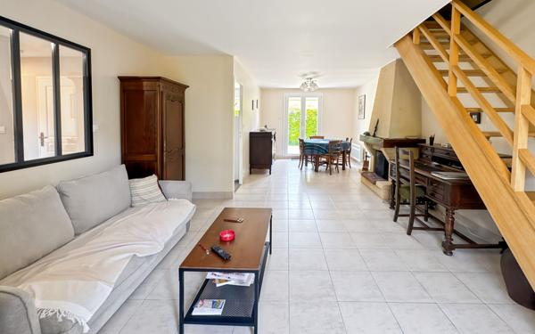 Maison à vendre    4 pièces • 110 m2 Équemauville